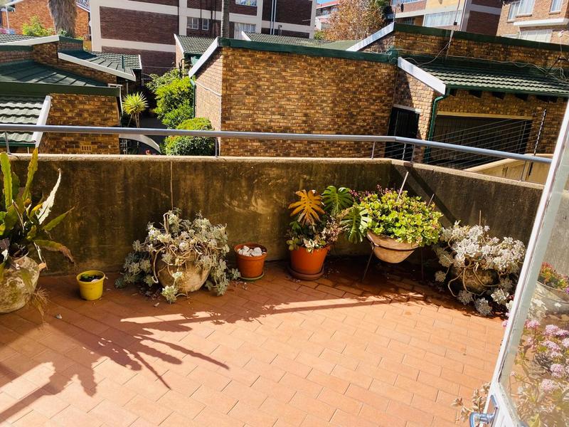 To Let 2 Bedroom Property for Rent in Primrose Hill Gauteng