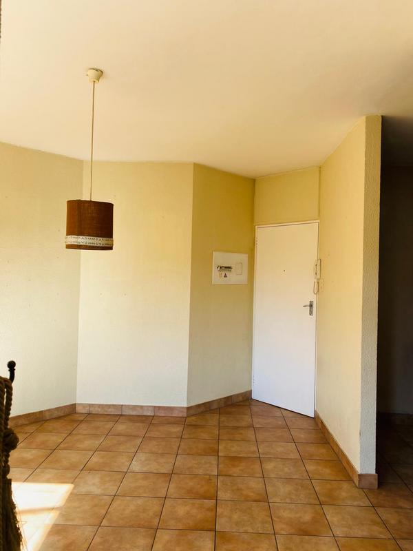 To Let 2 Bedroom Property for Rent in Primrose Hill Gauteng