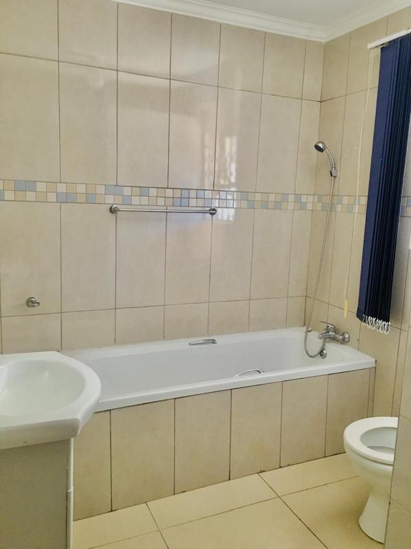 To Let 2 Bedroom Property for Rent in Birch Acres Gauteng