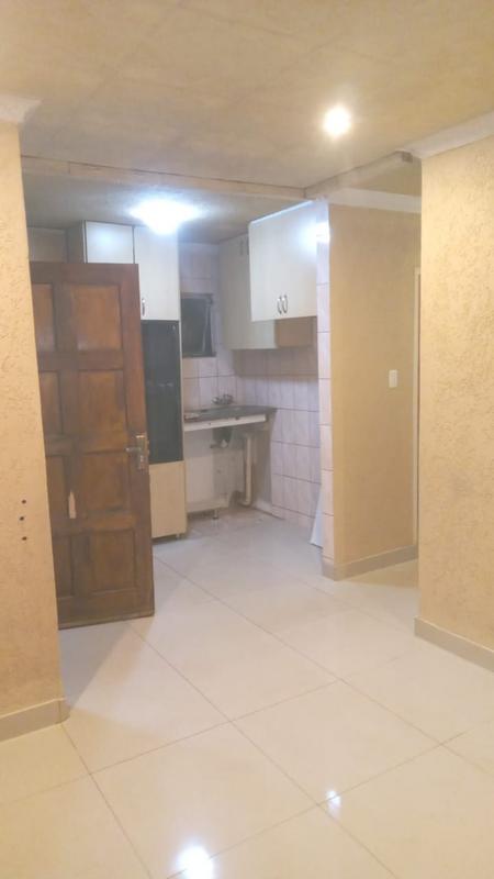 To Let 3 Bedroom Property for Rent in Protea Glen Gauteng