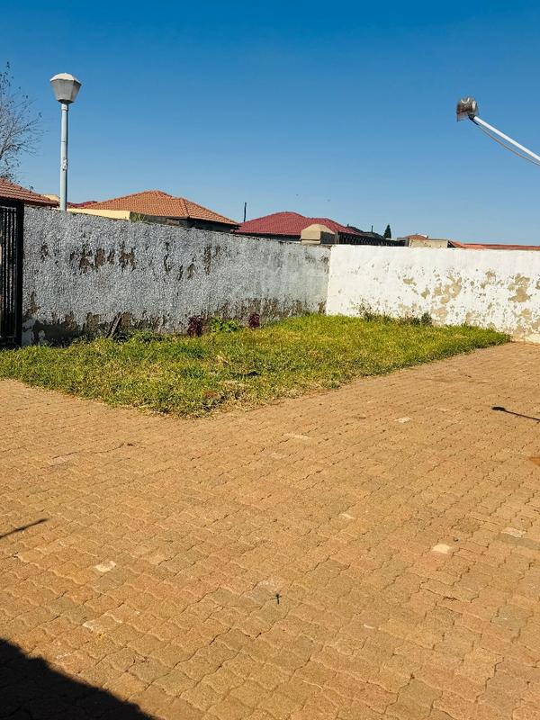 To Let 3 Bedroom Property for Rent in Dawn Park Gauteng