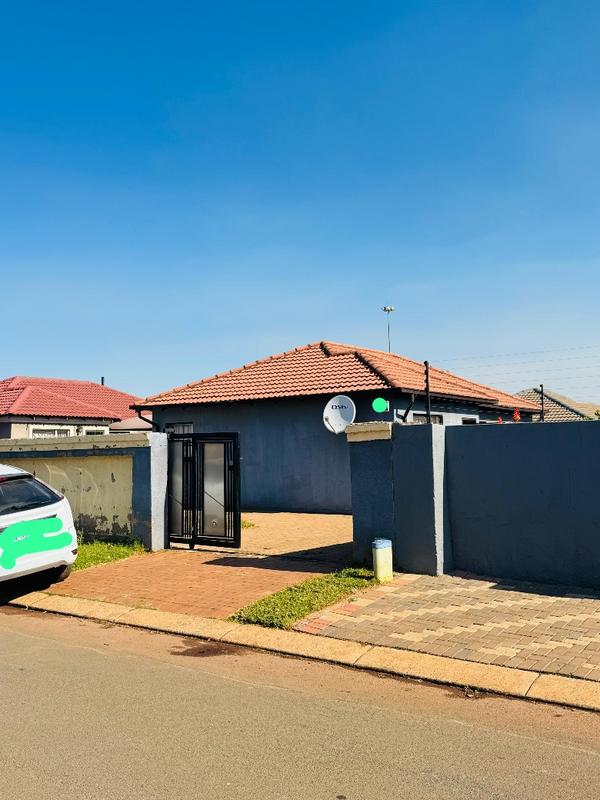 To Let 3 Bedroom Property for Rent in Dawn Park Gauteng