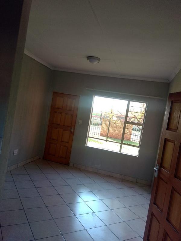 To Let 3 Bedroom Property for Rent in Dawn Park Gauteng