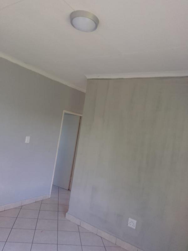 To Let 3 Bedroom Property for Rent in Dawn Park Gauteng