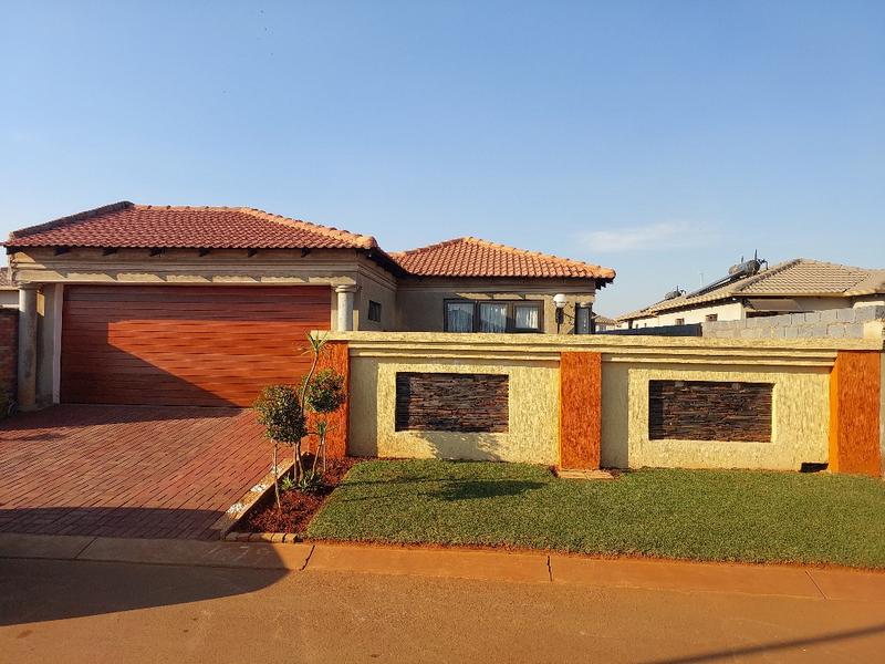 2 Bedroom Property for Sale in Dawn Park Gauteng