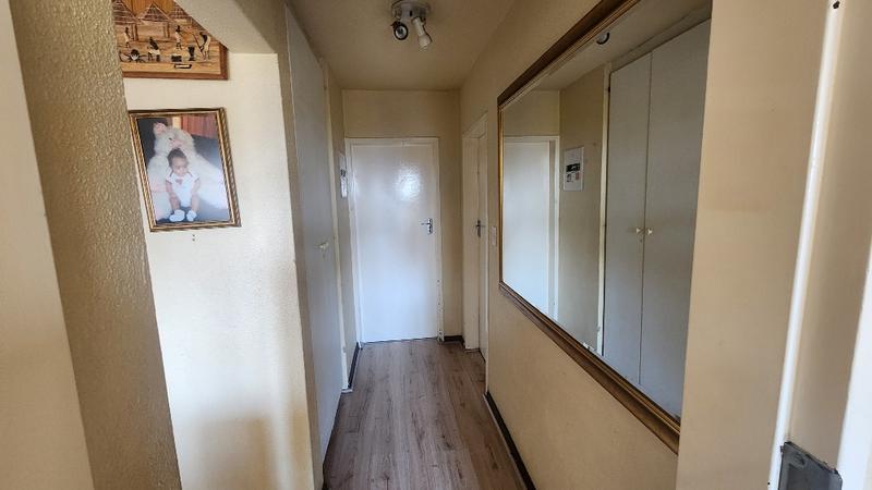 2 Bedroom Property for Sale in Primrose Hill Gauteng