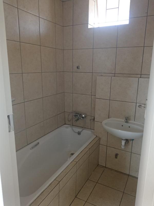 2 Bedroom Property for Sale in Sunnyside Gauteng