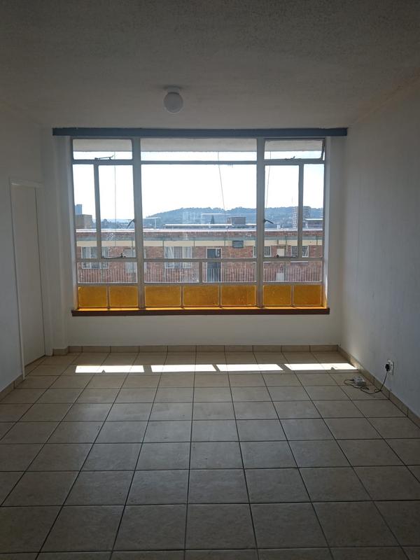 2 Bedroom Property for Sale in Sunnyside Gauteng