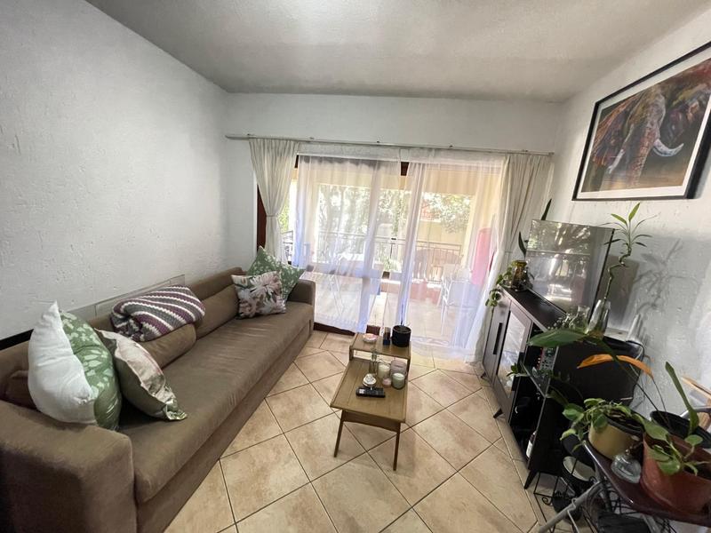 1 Bedroom Property for Sale in Lonehill Gauteng