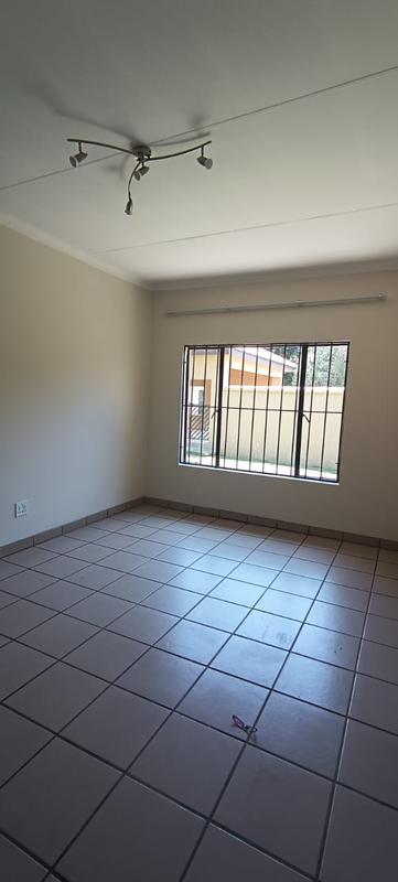 To Let 3 Bedroom Property for Rent in Rand Collieries Gauteng