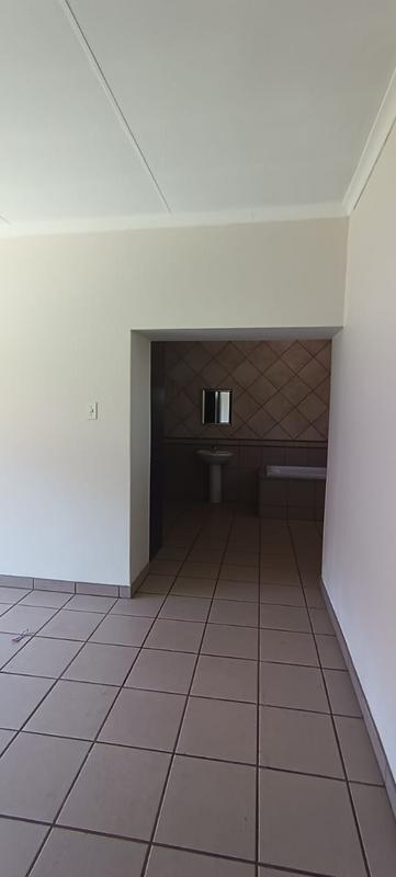 To Let 3 Bedroom Property for Rent in Rand Collieries Gauteng
