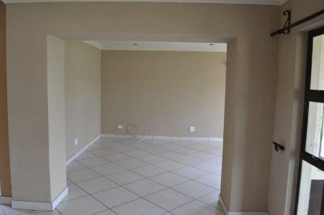 To Let 3 Bedroom Property for Rent in Sonneveld Gauteng