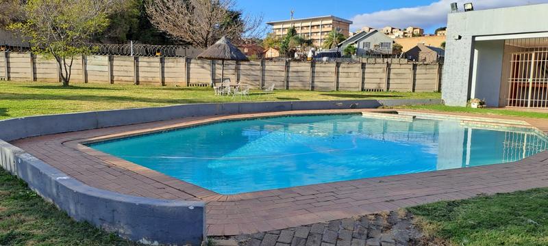 To Let 2 Bedroom Property for Rent in Mulbarton Gauteng