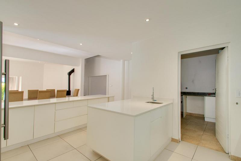 To Let 4 Bedroom Property for Rent in Fourways Gardens Gauteng