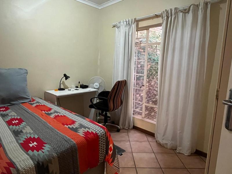 To Let 2 Bedroom Property for Rent in Boardwalk Villas Gauteng