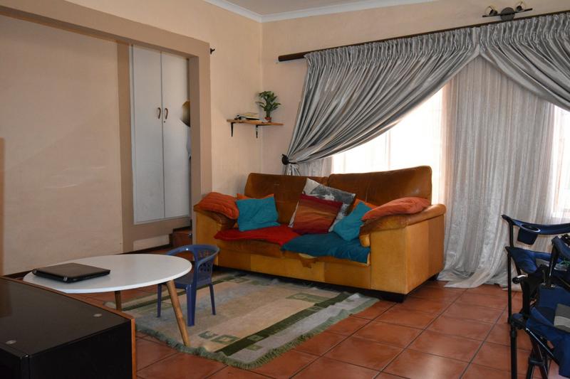 2 Bedroom Property for Sale in Rant En Dal Gauteng