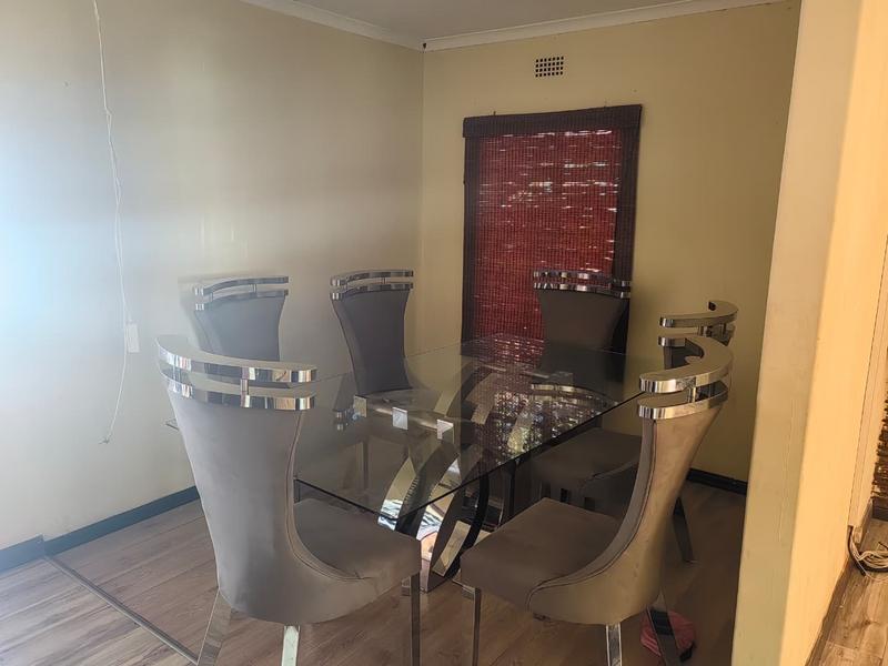 To Let 4 Bedroom Property for Rent in Norkem Park Gauteng