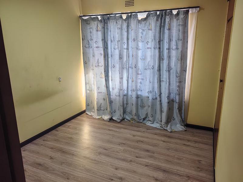 To Let 4 Bedroom Property for Rent in Norkem Park Gauteng