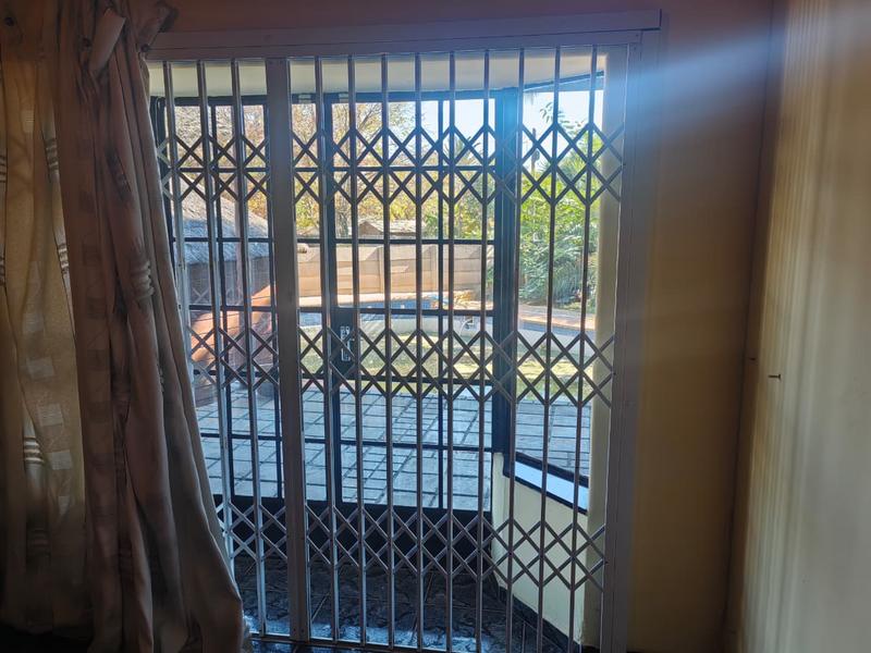 To Let 4 Bedroom Property for Rent in Norkem Park Gauteng