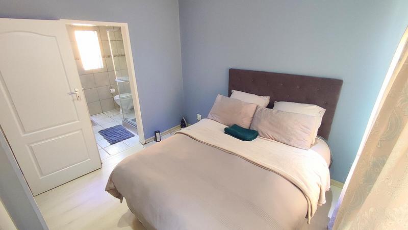2 Bedroom Property for Sale in Monavoni Gauteng