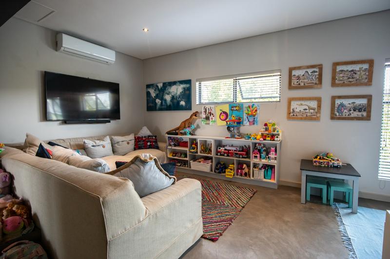 4 Bedroom Property for Sale in Copperleaf Estate Gauteng