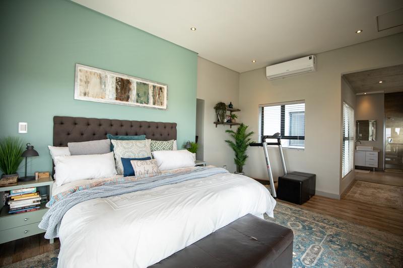 4 Bedroom Property for Sale in Copperleaf Estate Gauteng