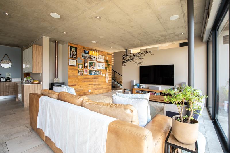 4 Bedroom Property for Sale in Copperleaf Estate Gauteng