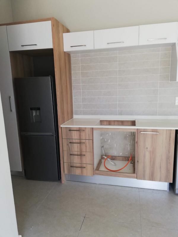 To Let 1 Bedroom Property for Rent in Modderfontein Gauteng