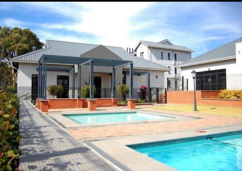 To Let 1 Bedroom Property for Rent in Modderfontein Gauteng