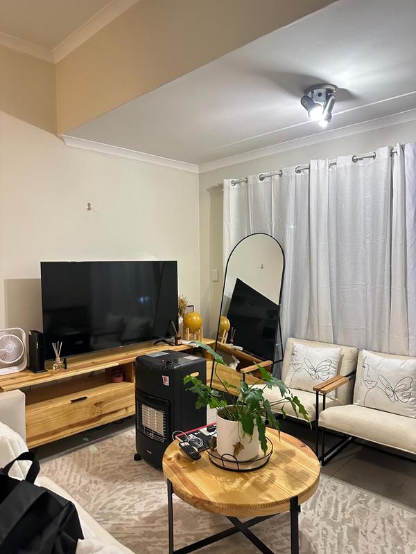 To Let 1 Bedroom Property for Rent in Modderfontein Gauteng