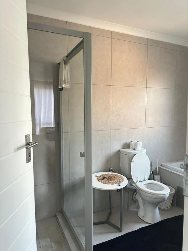 To Let 1 Bedroom Property for Rent in Modderfontein Gauteng