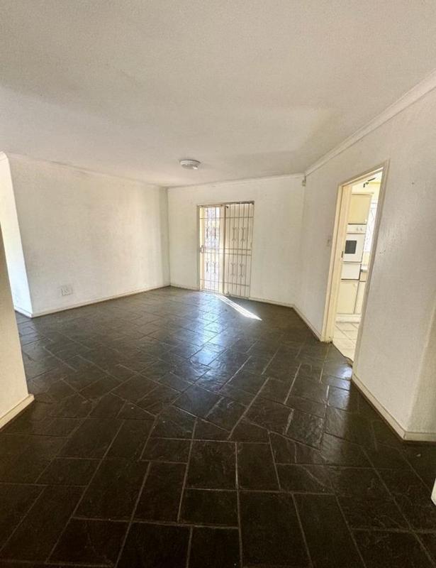 8 Bedroom Property for Sale in Bryanston Gauteng