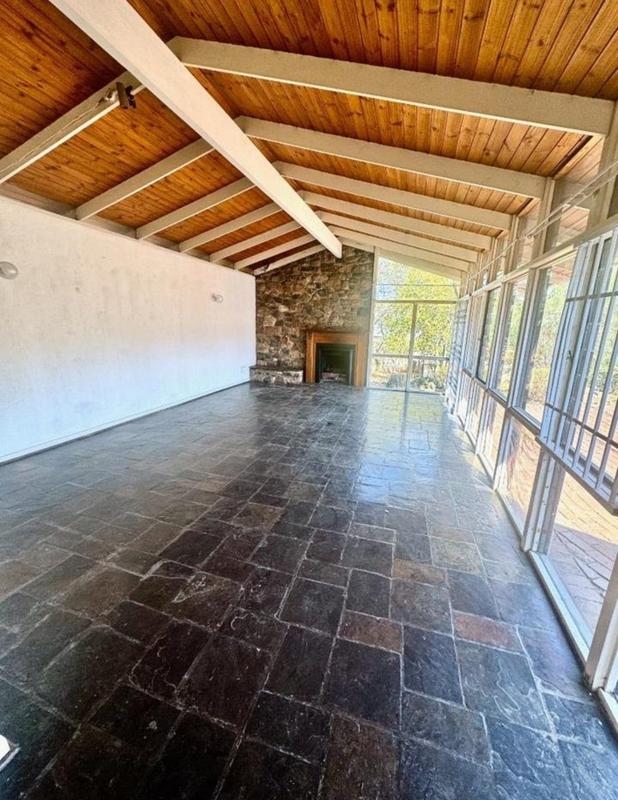 8 Bedroom Property for Sale in Bryanston Gauteng
