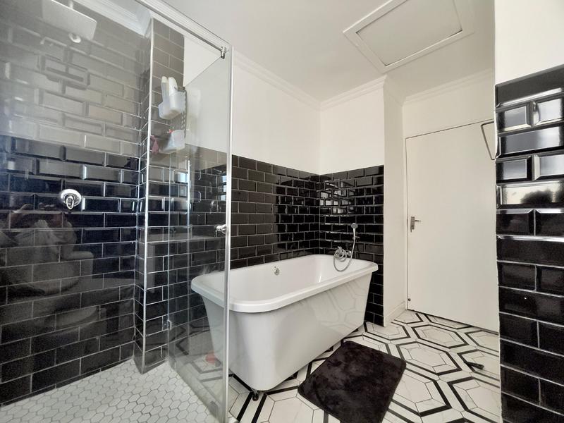 2 Bedroom Property for Sale in Carlswald Gauteng