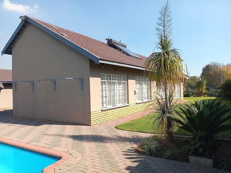 3 Bedroom Property for Sale in Vanderbijlpark SE 1 Gauteng