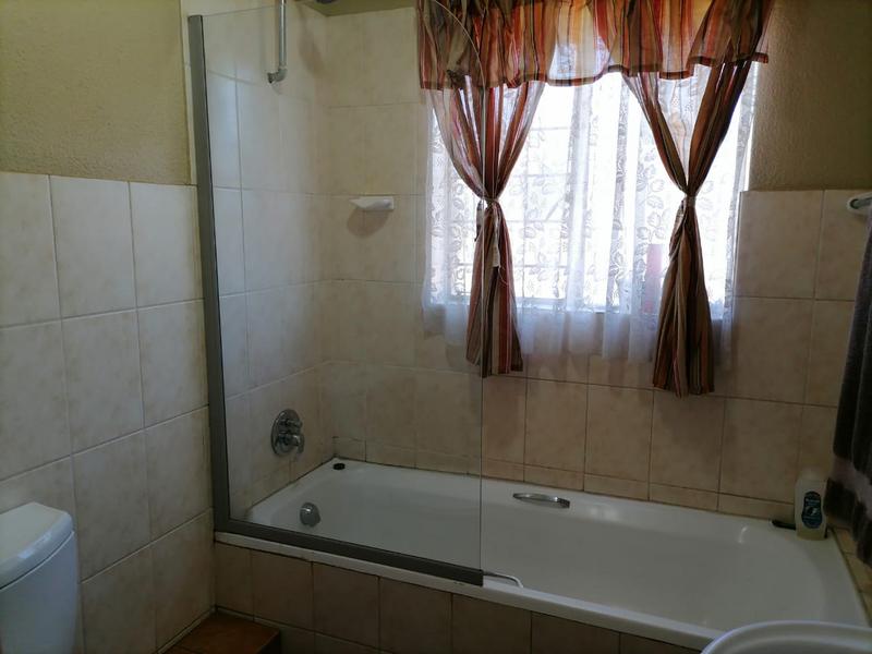To Let 2 Bedroom Property for Rent in Benoni North Gauteng