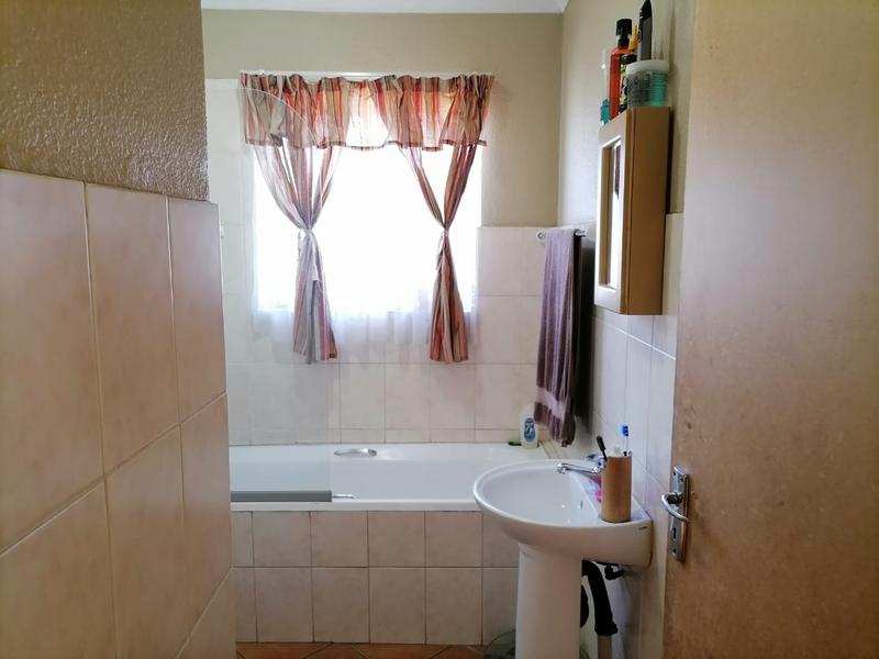 To Let 2 Bedroom Property for Rent in Benoni North Gauteng