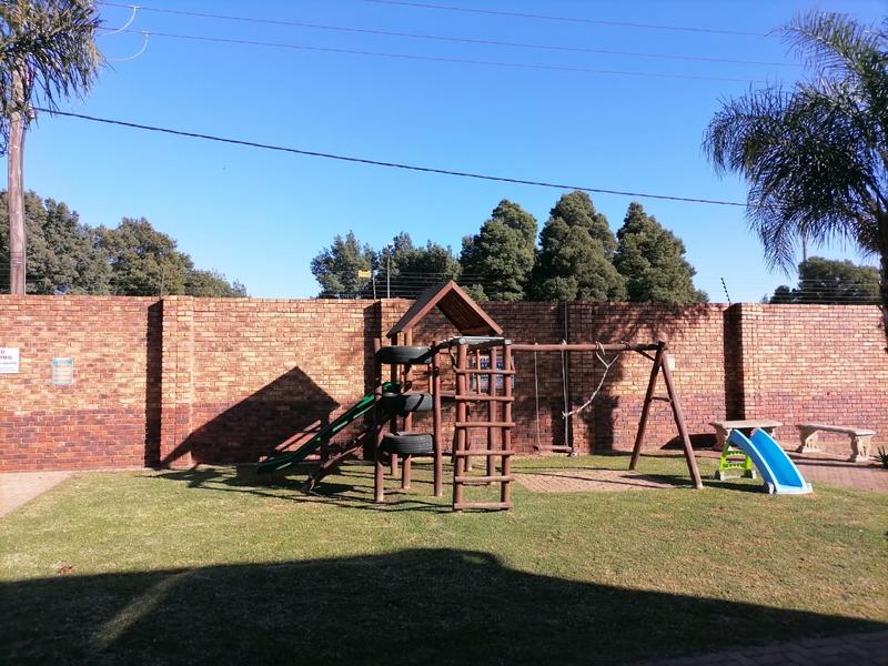 To Let 2 Bedroom Property for Rent in Benoni North Gauteng