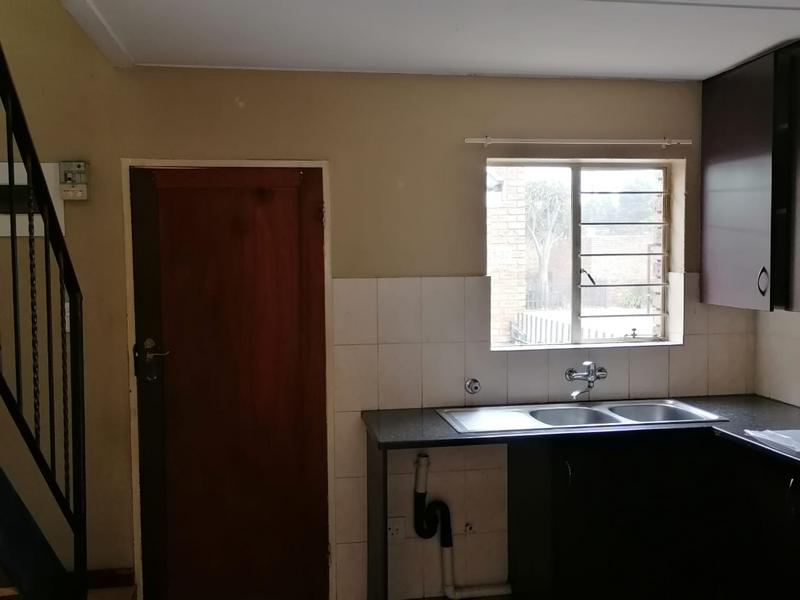 To Let 2 Bedroom Property for Rent in Norton Home Estate AH Gauteng
