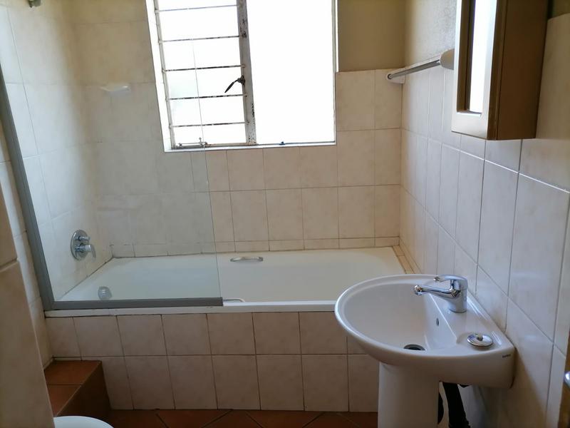 To Let 2 Bedroom Property for Rent in Norton Home Estate AH Gauteng