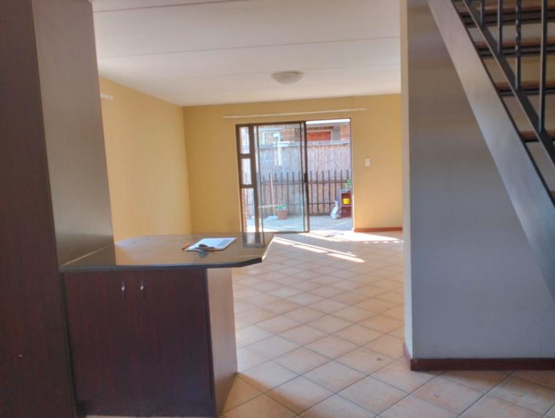 2 Bedroom Property for Sale in Norton Home Estate AH Gauteng