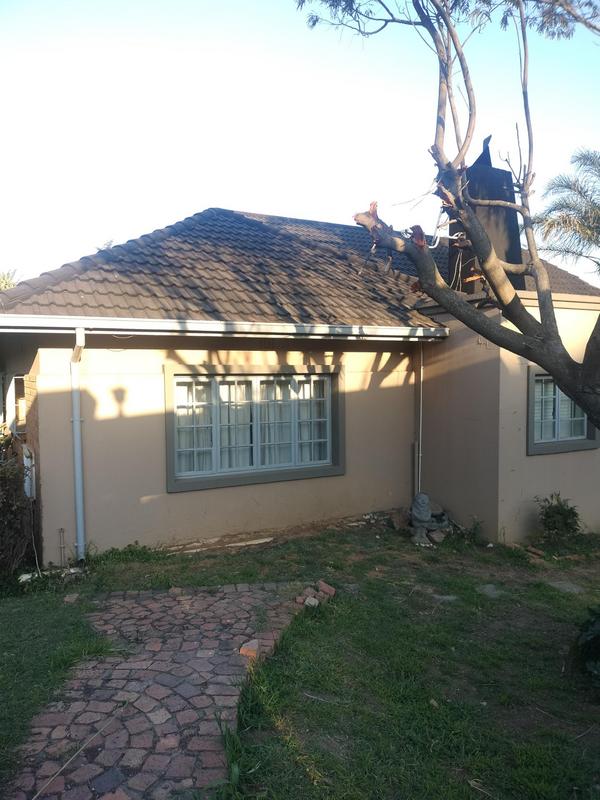 3 Bedroom Property for Sale in Linmeyer Gauteng