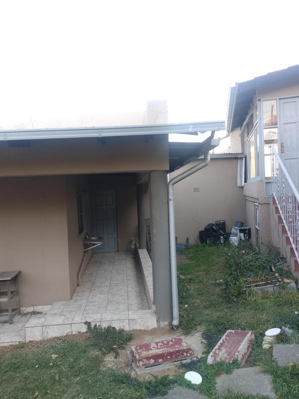 3 Bedroom Property for Sale in Linmeyer Gauteng