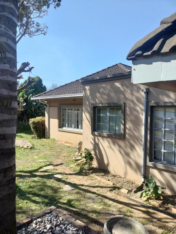 3 Bedroom Property for Sale in Linmeyer Gauteng