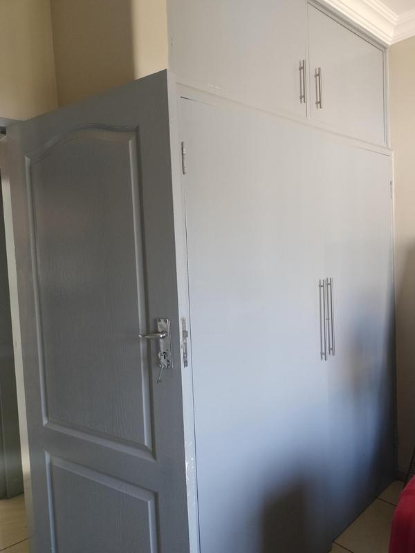 3 Bedroom Property for Sale in Linmeyer Gauteng