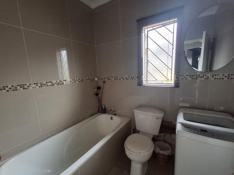 3 Bedroom Property for Sale in The Orchards Gauteng