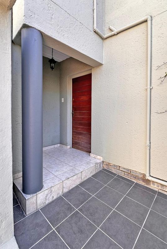To Let 2 Bedroom Property for Rent in Morningside Gauteng