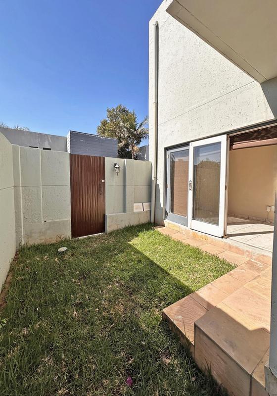 To Let 2 Bedroom Property for Rent in Morningside Gauteng