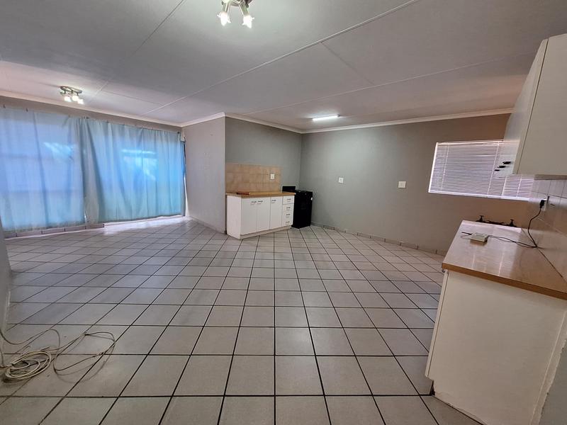 To Let 3 Bedroom Property for Rent in The Reeds Gauteng