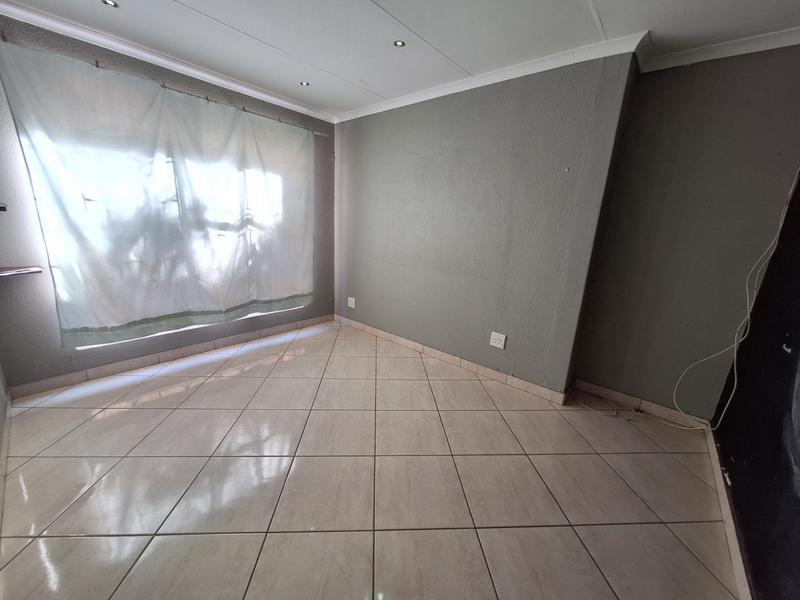 To Let 3 Bedroom Property for Rent in The Reeds Gauteng